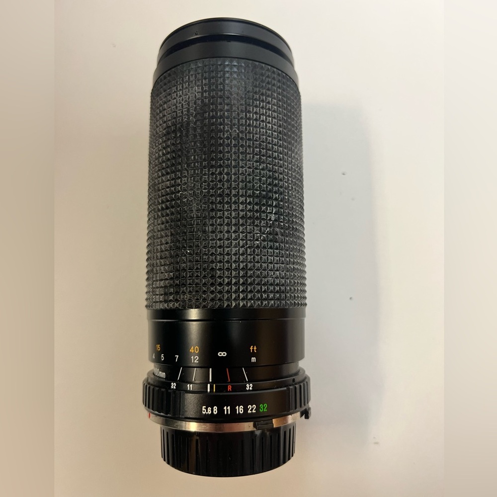 MINOLTA ZOOM LENS